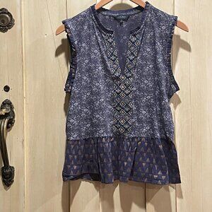 Lucky Brand floral & embroidered Sleeveless top M